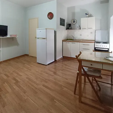 Apartment Lovely In Novigrad With Kitchen Novigrad (Istria)